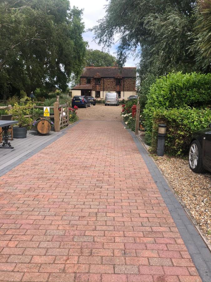 Reynolds Farm Guesthouse Canterbury Exterior foto