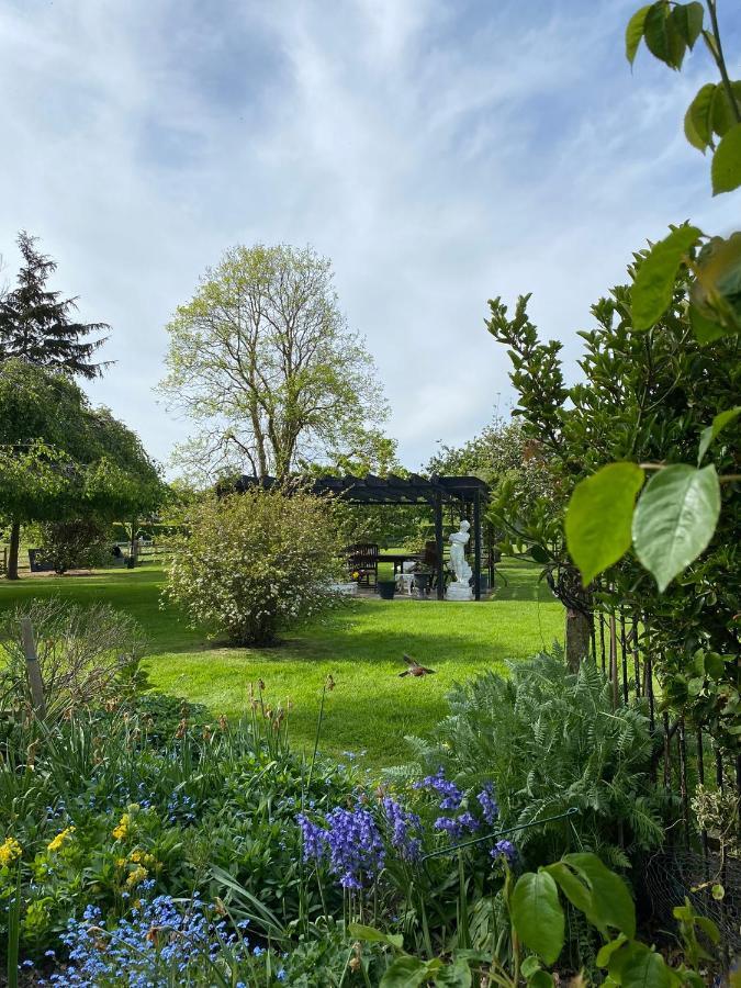 Reynolds Farm Guesthouse Canterbury Exterior foto